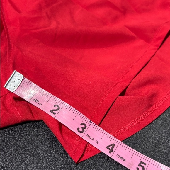 Under Armour Fly By 2.0 loose fit,panty lined,elastic drawstring,mesh panel - Picture 10 of 10